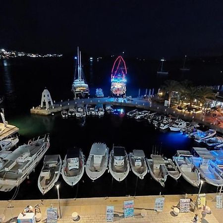 Sun N Blue Hotel Sarandë エクステリア 写真